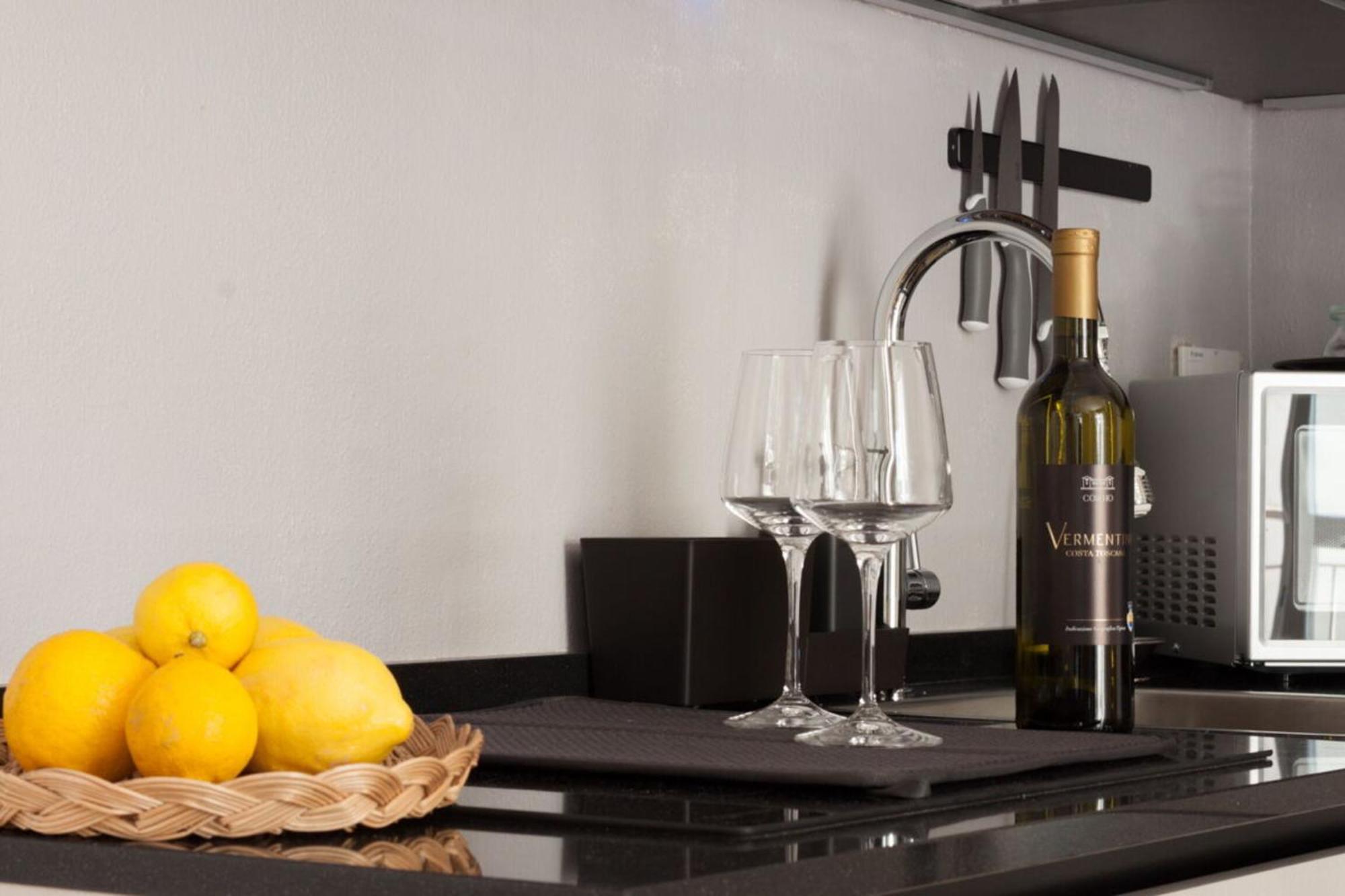 Italian Experience-Lungarno Suite Apartment Флоренция Екстериор снимка